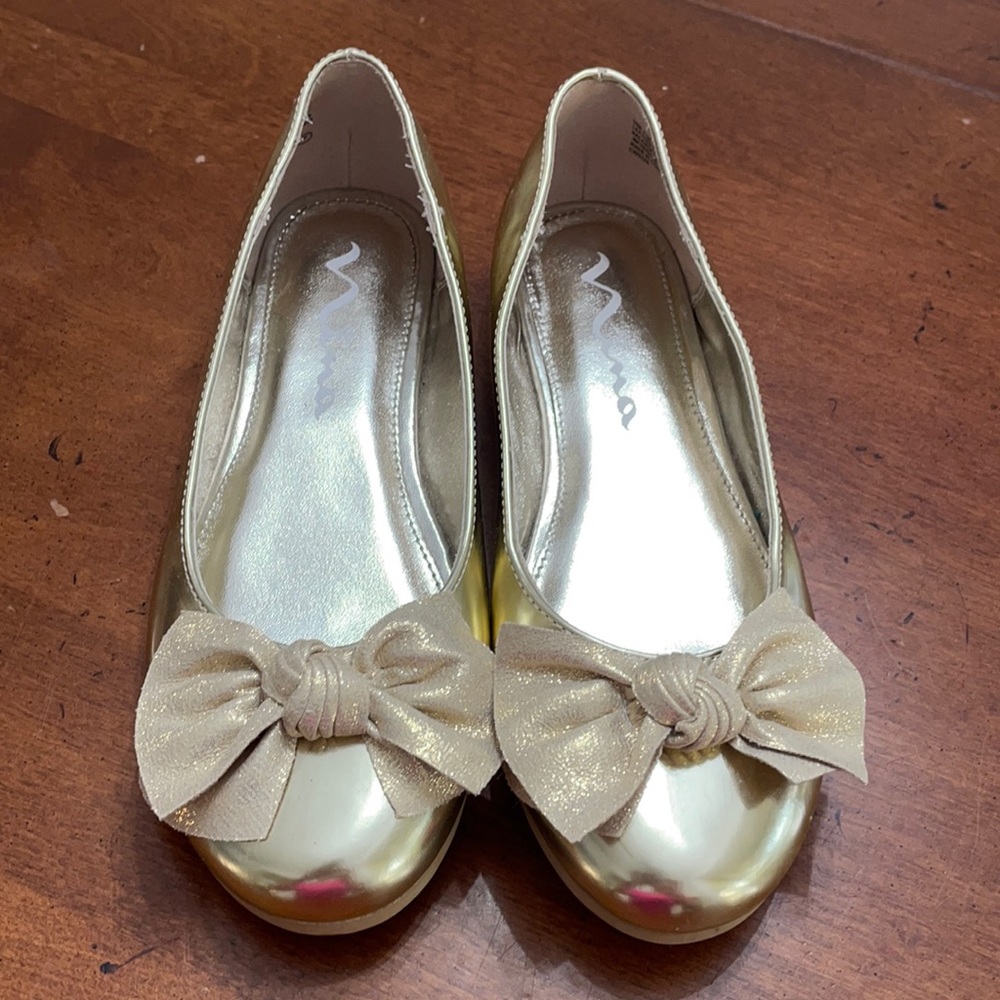 Gold ballet flats